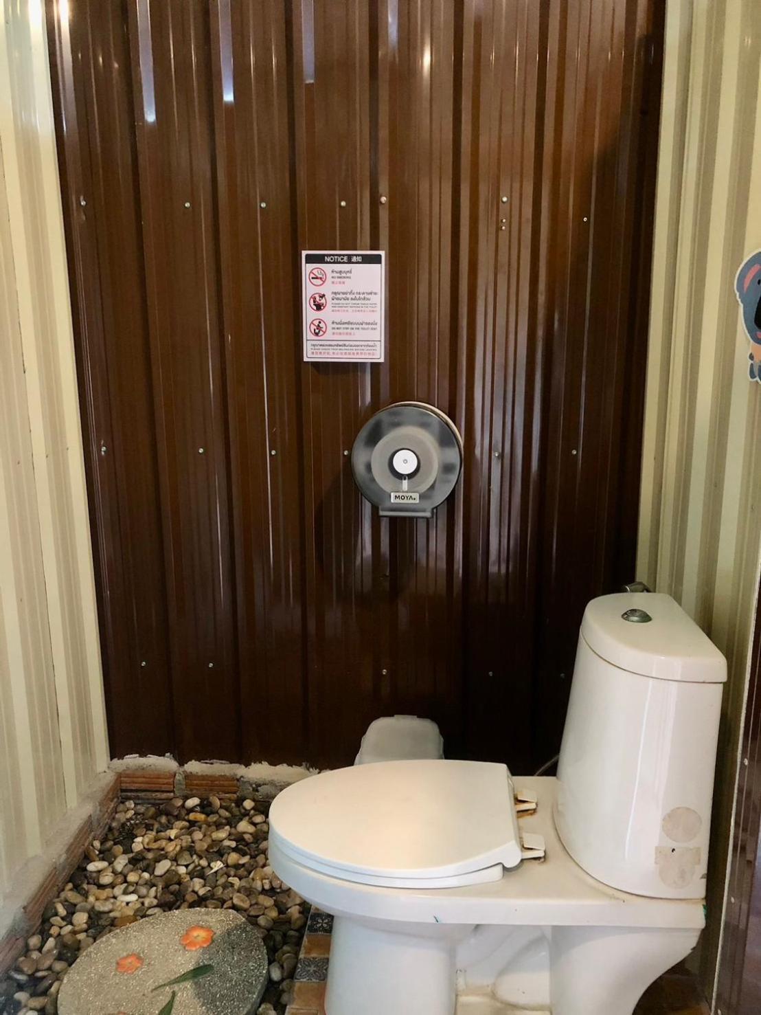 湄南海滩 Blockhouse Samui旅舍 外观 照片